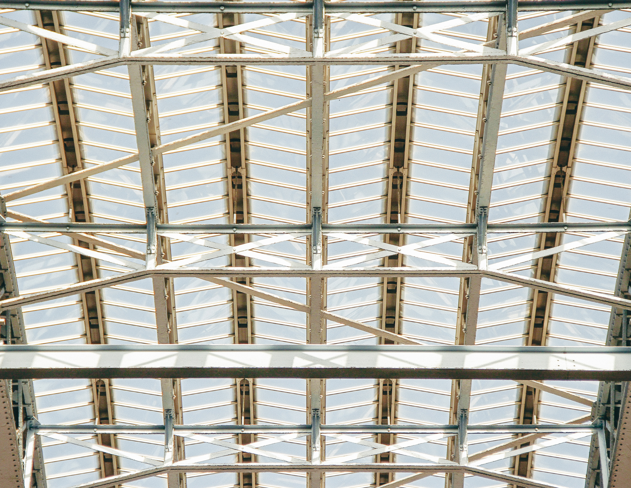 <p>St Pancras Station, London</p>
<p> </p>
<p>DOWSIL™ 993 Structural Glazing Base and Catalyst</p>