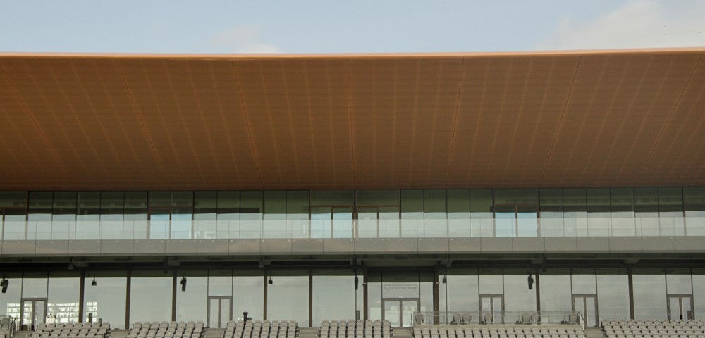 <p>The project’s cantilevering roof is supported by approximately 4,300 m2 of glazing, giving the impression that the structure is floating. Thanks to its excellent unprimed adhesion and weatherproofing credentials, DOWSIL™ 791 was identified as the ideal silicone sealant during the project’s installation.</p>