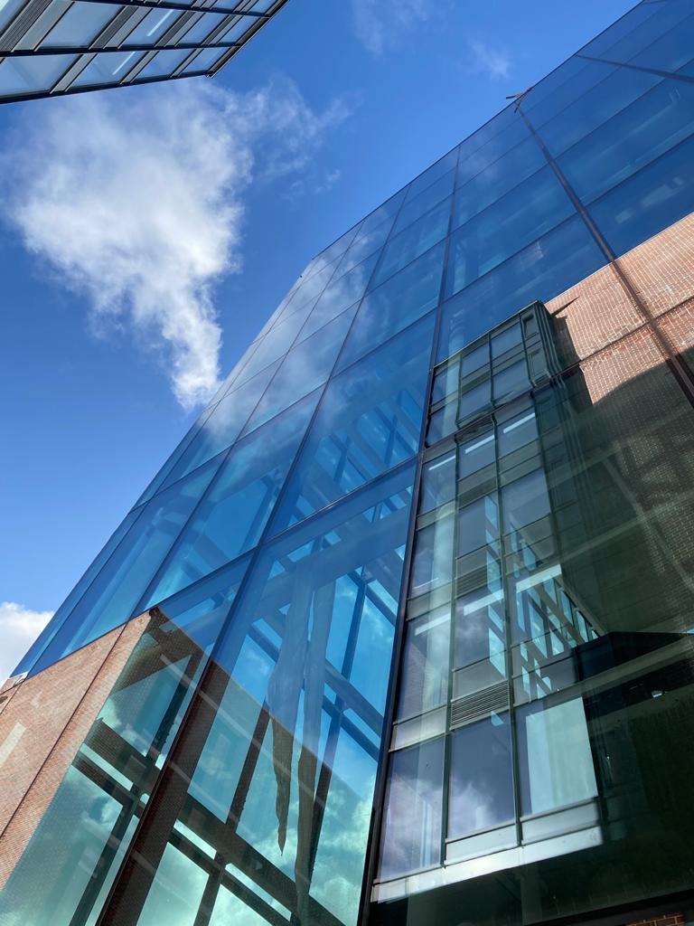 <p>As part of a decade-long renovation of Cork’s iconic medieval quarter, DOWSIL™ 791 weatherproofing silicone was selected to seal the Counting House’s external glass to its joints and create a stunning façade.</p>