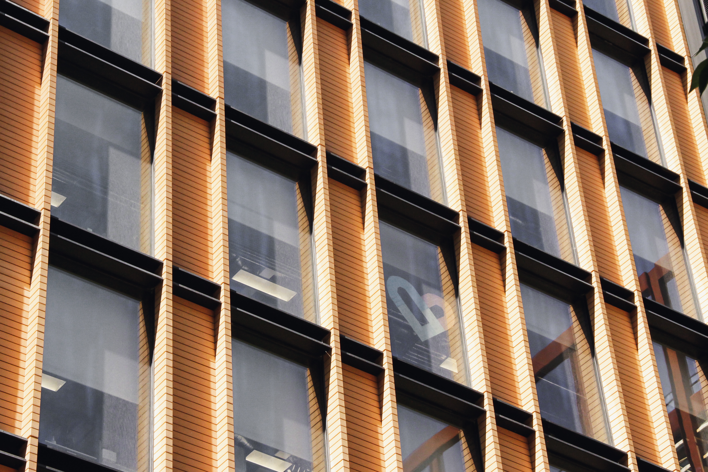 <p>Kings Cross Station, UK</p>
<p> </p>
<p>DOWSIL™ 791 Waterproofing Sealant & DOWSIL™ 993 Structural Glazing Base and Catalyst</p>