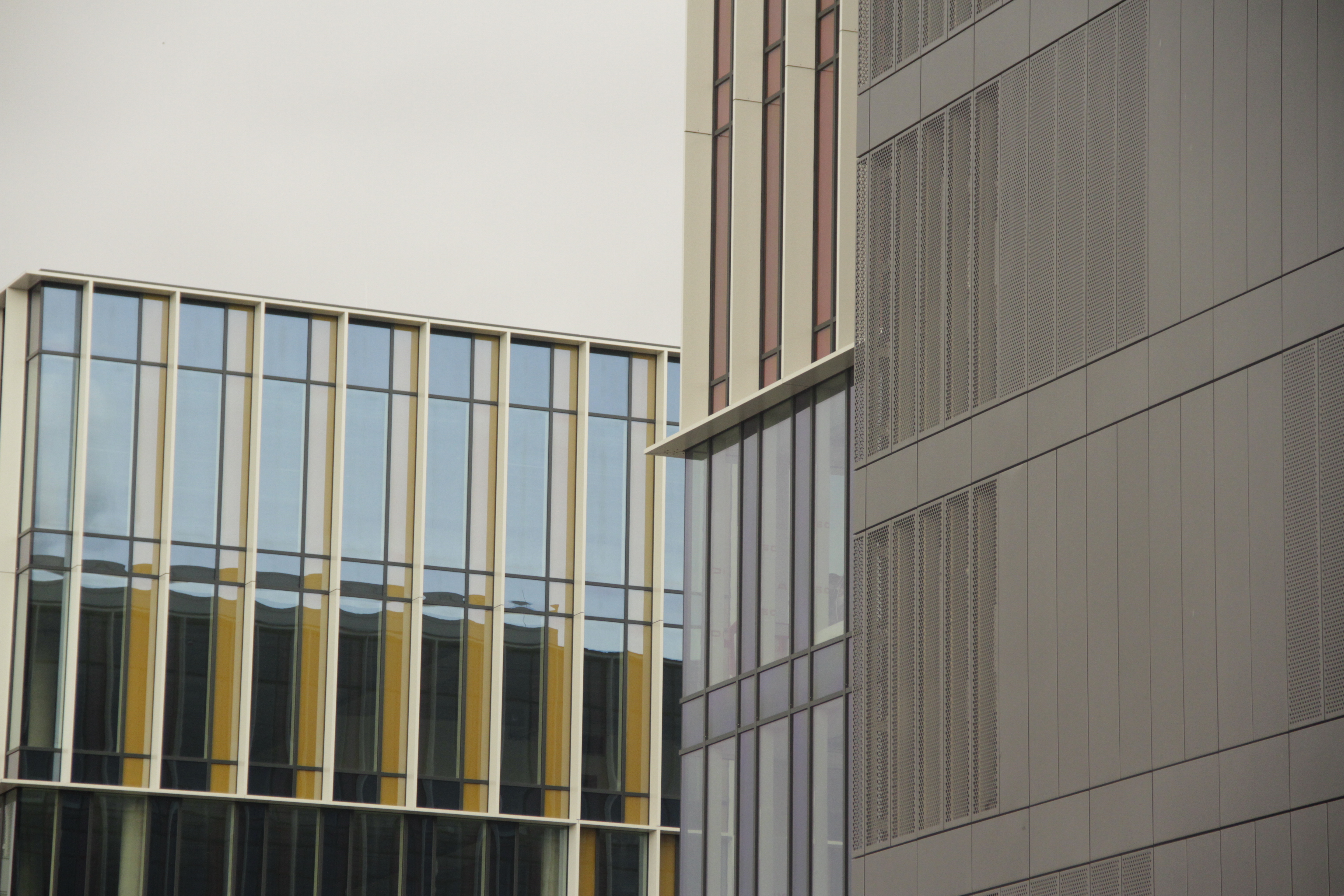 <p>Stemple Building Exchange, Dublin</p>
<p> </p>
<p>DOWSIL™ 791 Waterproofing Sealant & DOWSIL™ 895 Structural Glazing Silicone Sealant</p>