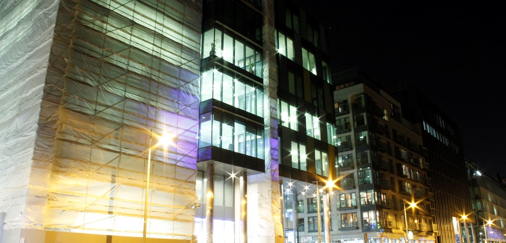 <p>Hanover Quay, Dublin</p>
<p> </p>
<p>DOWSIL™ 993 Structural Glazing Base and Catalyst</p>