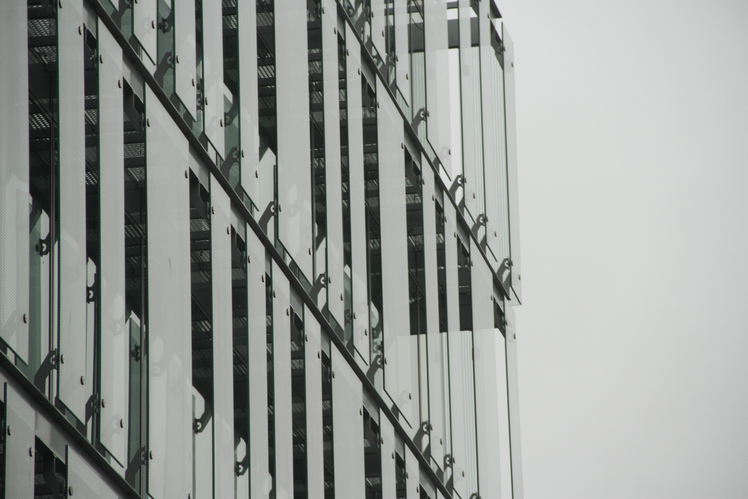 <p>In order to meet the crucial performance requirements and complete this installation, Alucraft selected DOWSIL™ 791 silicone to secure the glass units in place and support the striking glass façade’s installation</p>