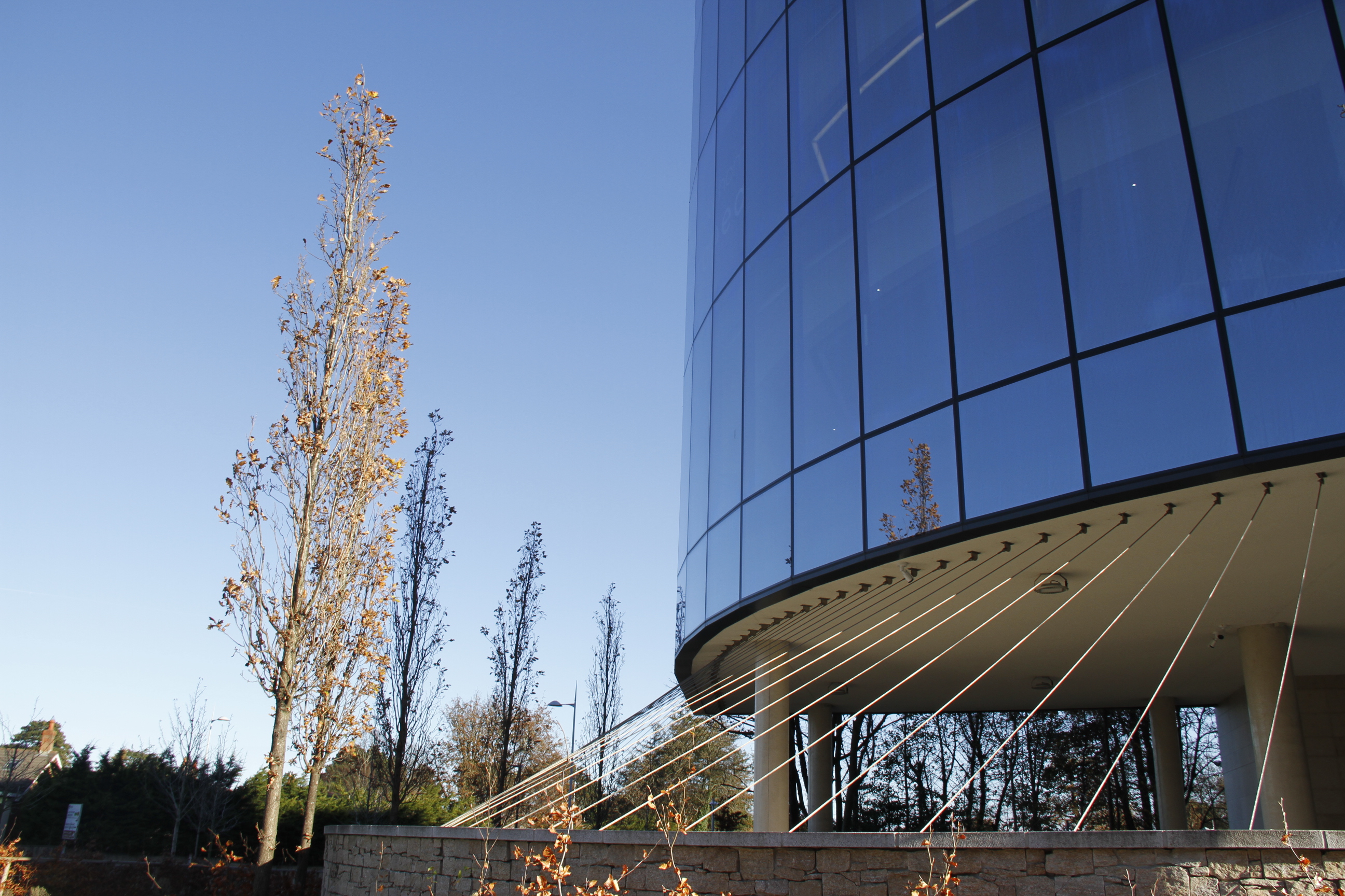 <p>Here, high-performance DOWSIL™ 791 and 993 silicones were selected to seal its fully glazed external façade.</p>