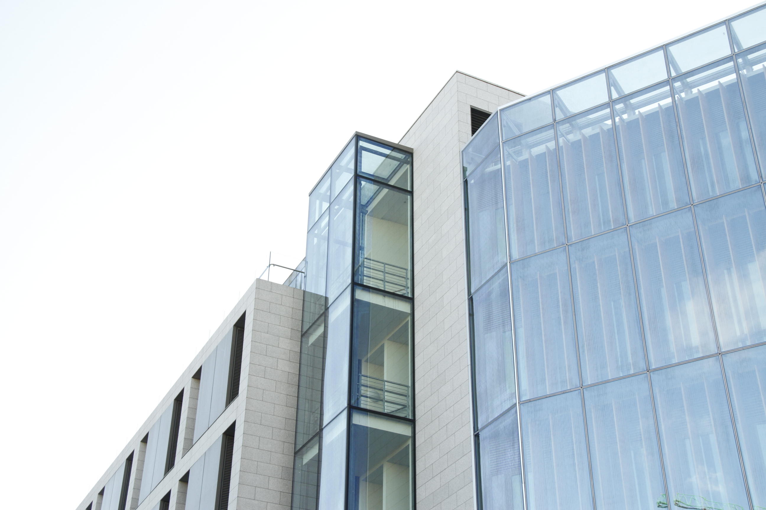 <p>Located on campus in the city’s centre, the new Trinity Business School Building is a state-of-the-art €80 million development for Trinity College Dublin. Its impressive architectural design features an innovative double-skin façade that incorporates manual opening and closing mechanisms to provide flexibility and eliminate glare.</p>