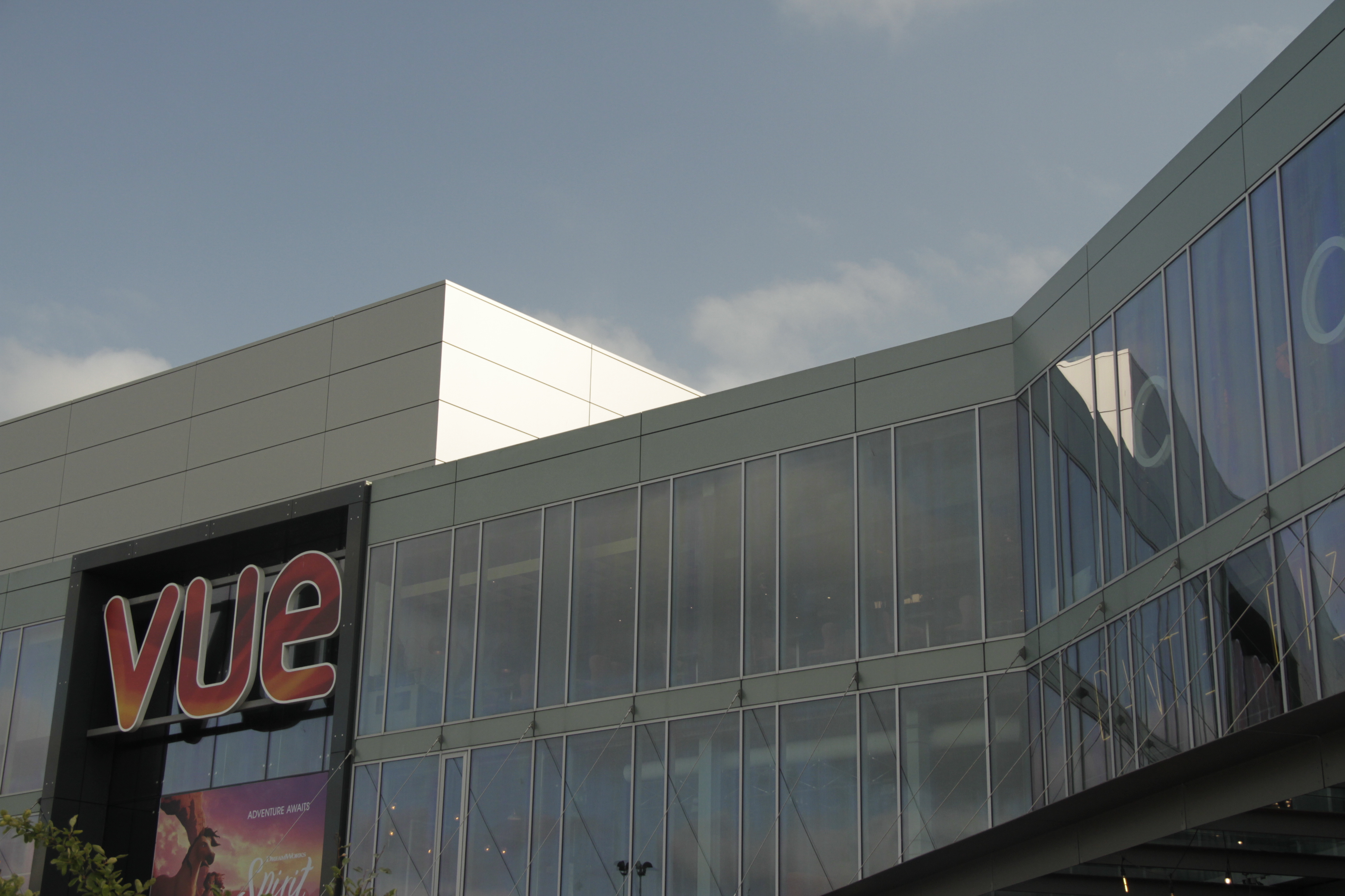 <p>Selected by Alucraft due to the guarantee of a high-strength bond and excellent weatherproofing credentials, the DOWSIL™ helped to deliver an impressive new façade on three new floors at Liffey Valley, as well as the brand-new entrance to its cinema.</p>