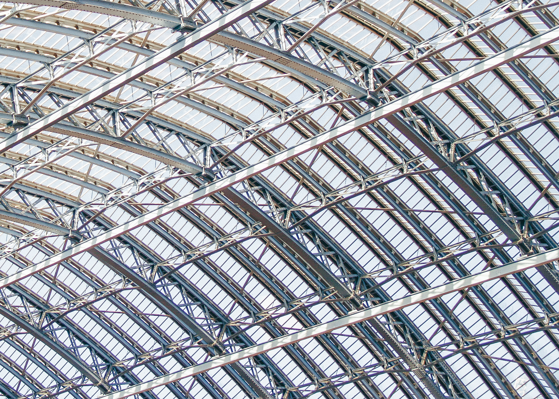 <p>St Pancras Station, London</p>
<p> </p>
<p>DOWSIL™ 993 Structural Glazing Base and Catalyst</p>