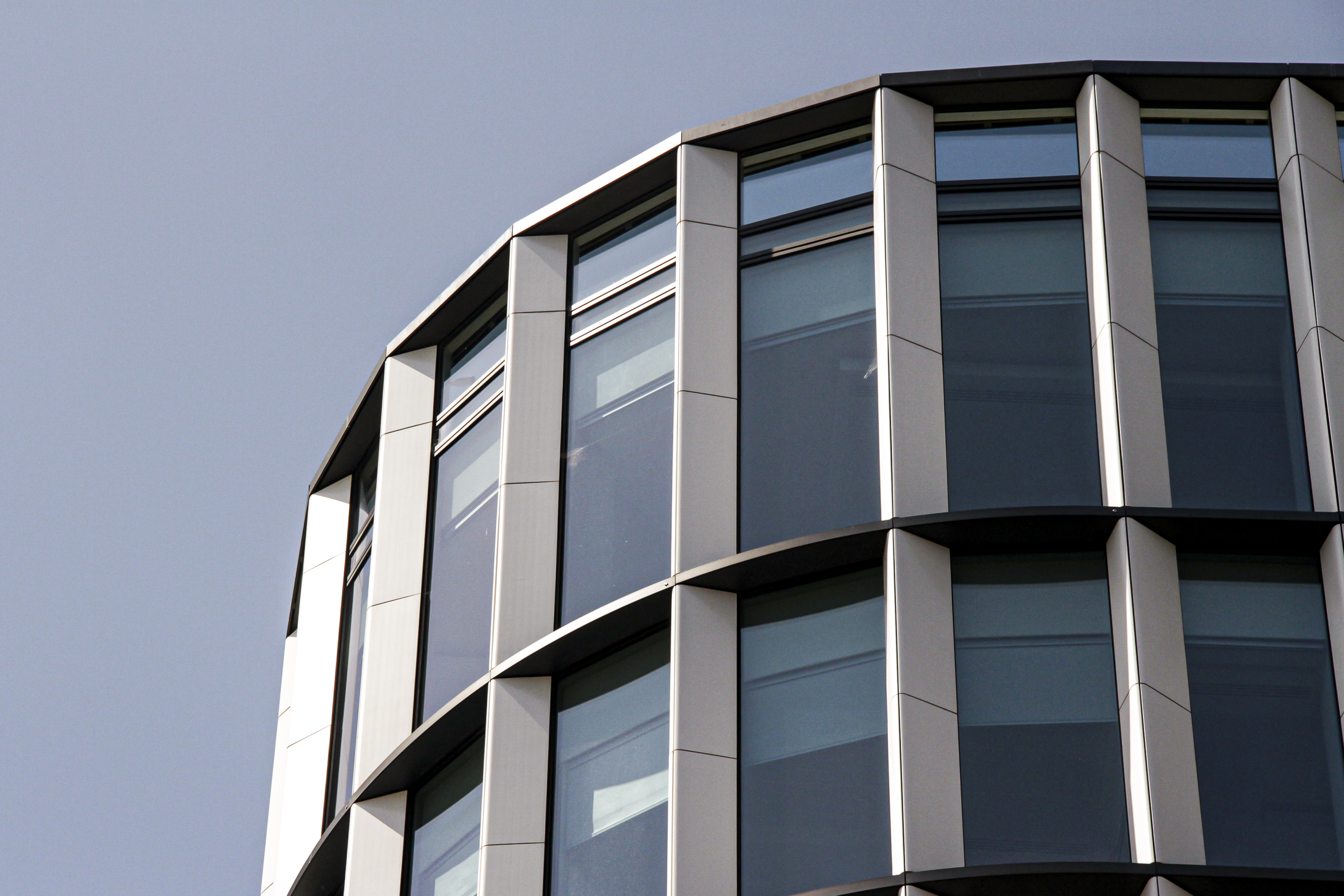 <p>King William Street, UK</p>
<p> </p>
<p>DOWSIL™ 791 Waterproofing Sealant & DOWSIL™ 993 Structural Glazing Base and Catalyst</p>